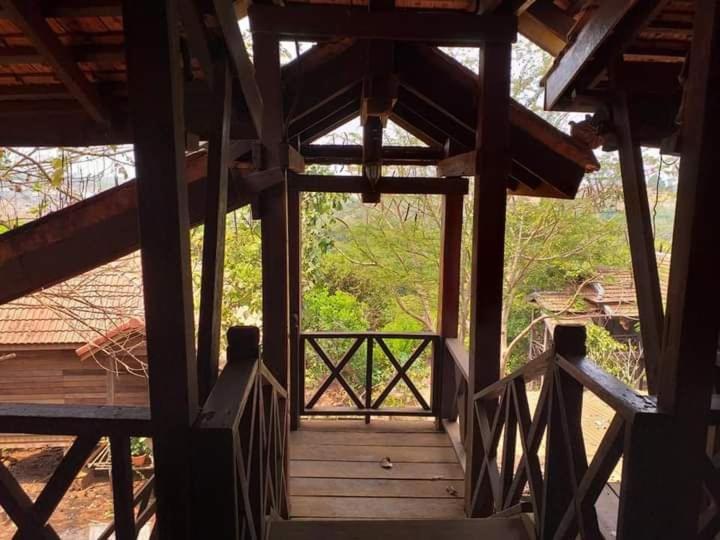 Quiet Garden View Lodge&Trekking Banlung Kültér fotó